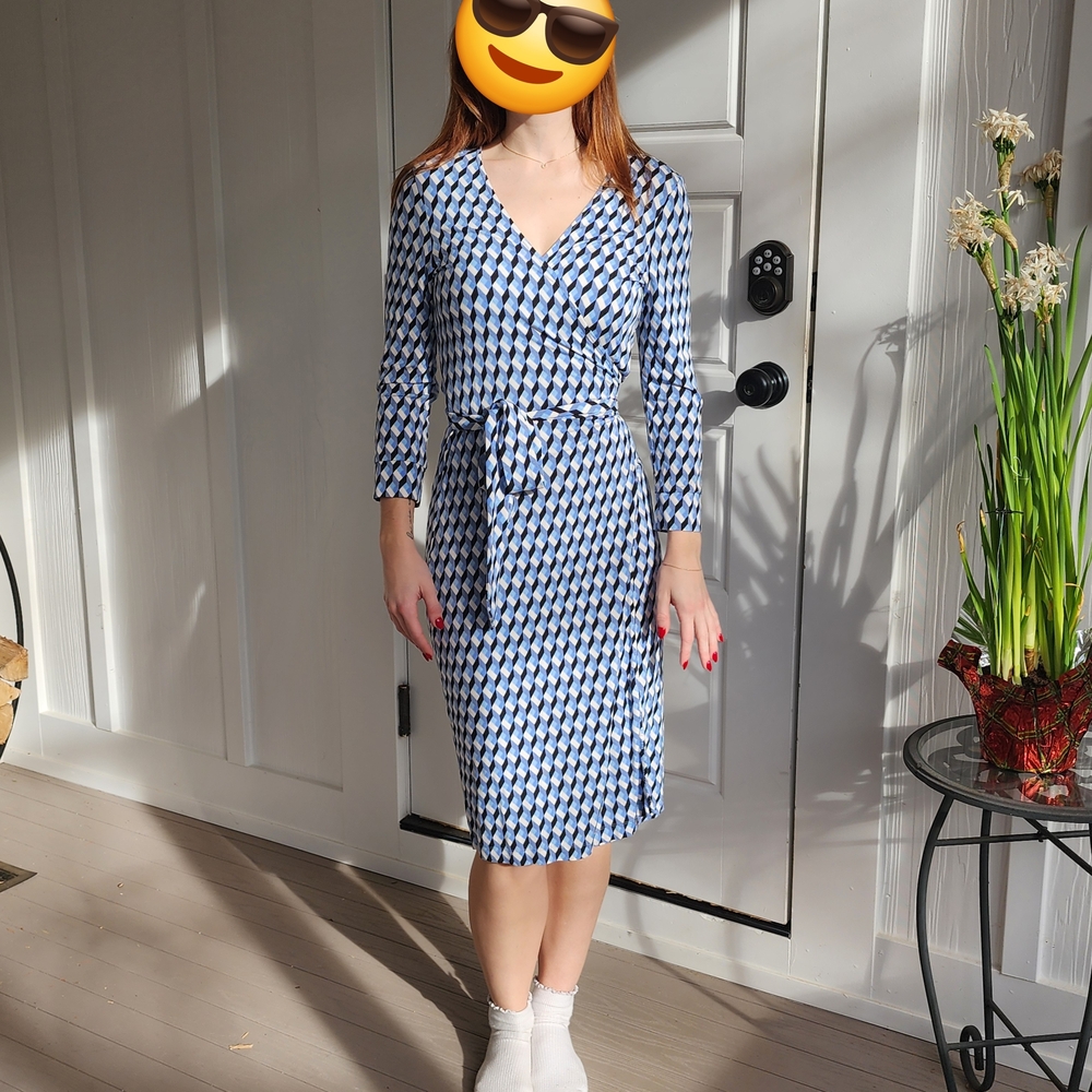 Diane Von Furstenberg Blue and White Long Sleeve Dress